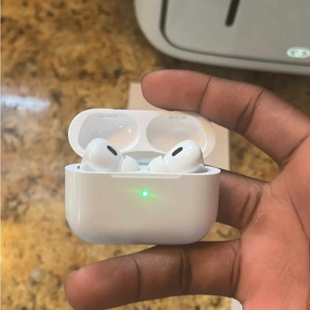 Apple AirPods Pro 2nd Generation with MagSafe Wireless Charging Case - White